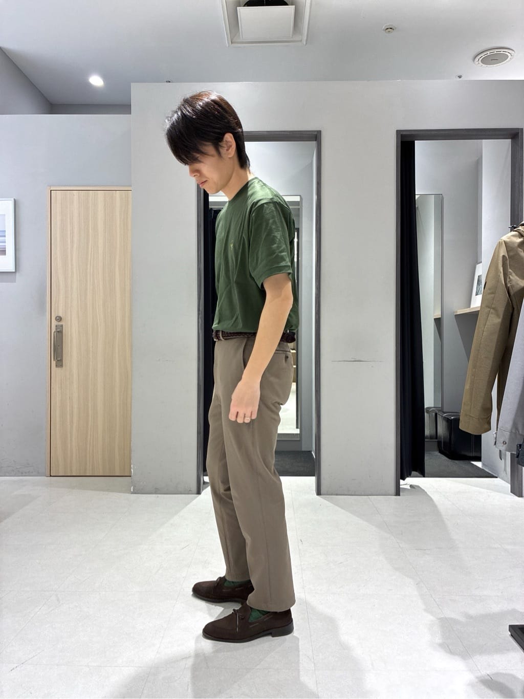 わいずみさんの「TAKEO KIKUCHI｜【360&deg;ストレッチ／セットアップ対応】None Of Stress ジャケット」を使ったコーディネート