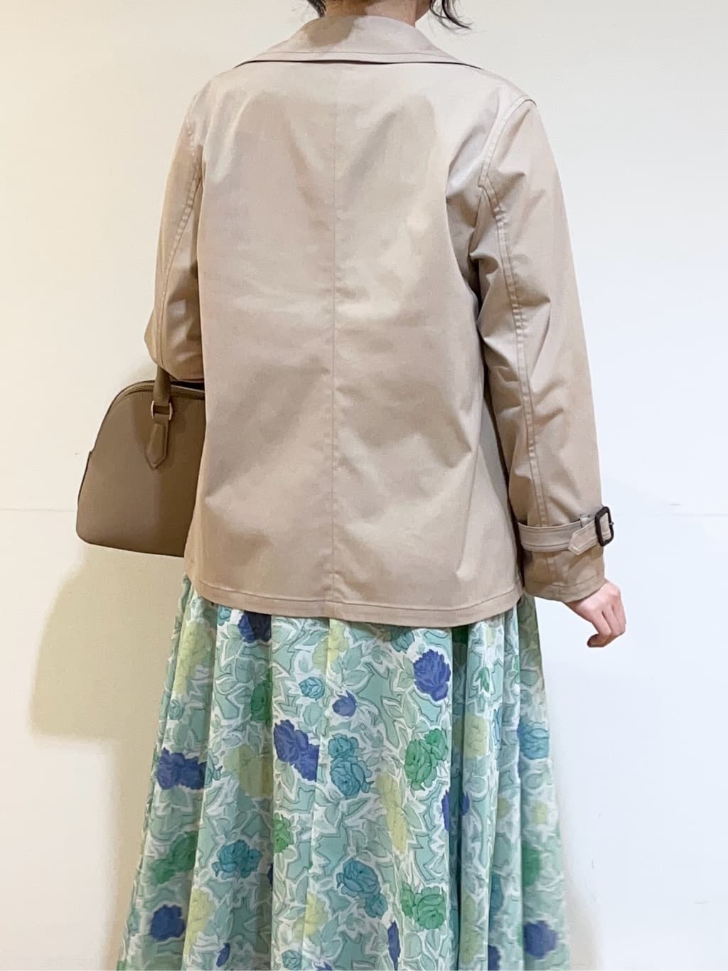 アイナさんの「UNTITLED｜◆ビッグトップネックレス」を使ったコーディネート