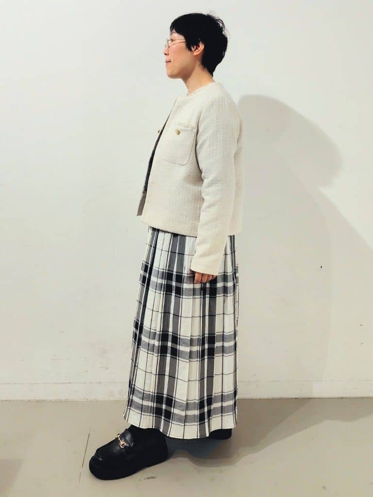 kodamaさんの「THE SHOP TK｜◆【ONOFF活躍/セレモニー/通勤】ツイードノーカラージャケット/洗える」を使ったコーディネート