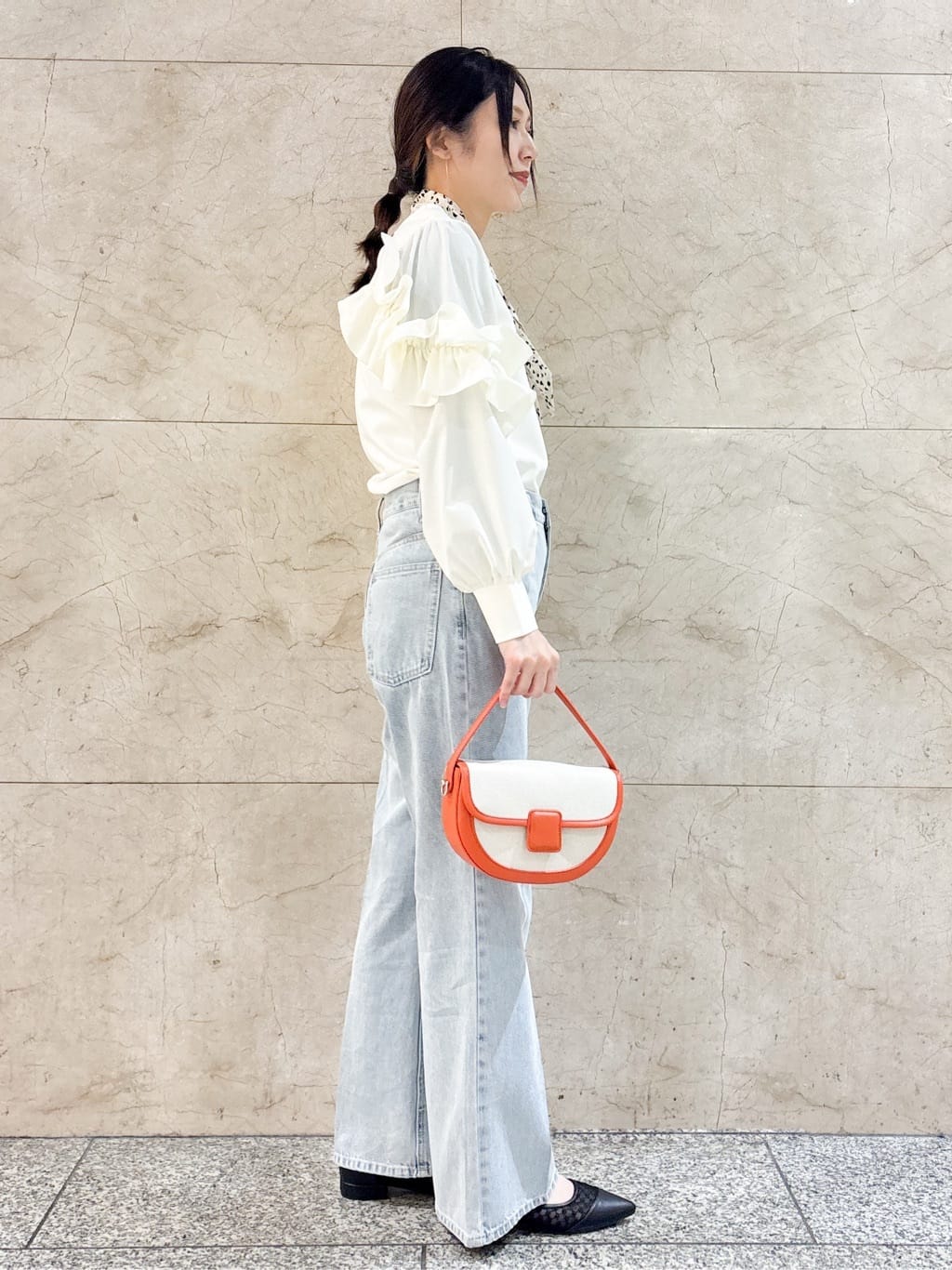 marinaさんの「index｜◆フリルスリーブドッキングトップス【洗濯機洗い可】」を使ったコーディネート