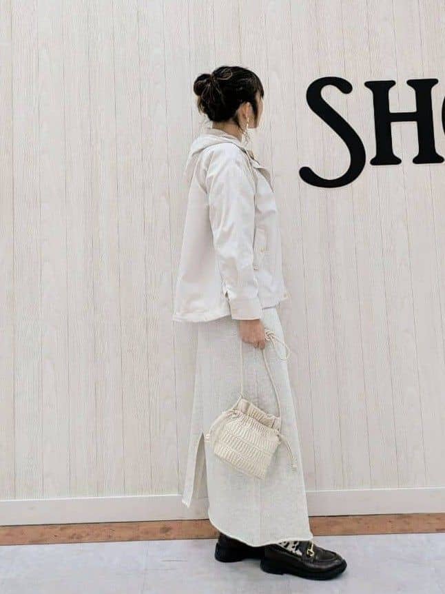 さくみぃさんの「SHOO･LA･RUE｜◆【S-LL/防花粉/撥水】かわいいもかっこいいも叶える 欲張りマウンテンパーカ」を使ったコーディネート