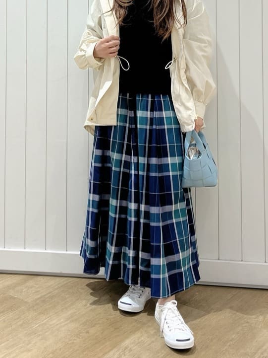 Minaさんの「Dessin｜」を使ったコーディネート