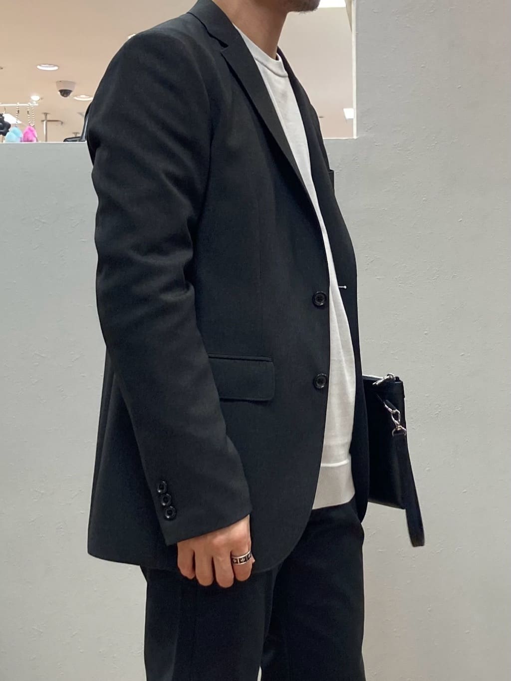 シュンさんの「TAKEO KIKUCHI｜【Made in JAPAN】播州織 ストレッチ パンツ」を使ったコーディネート