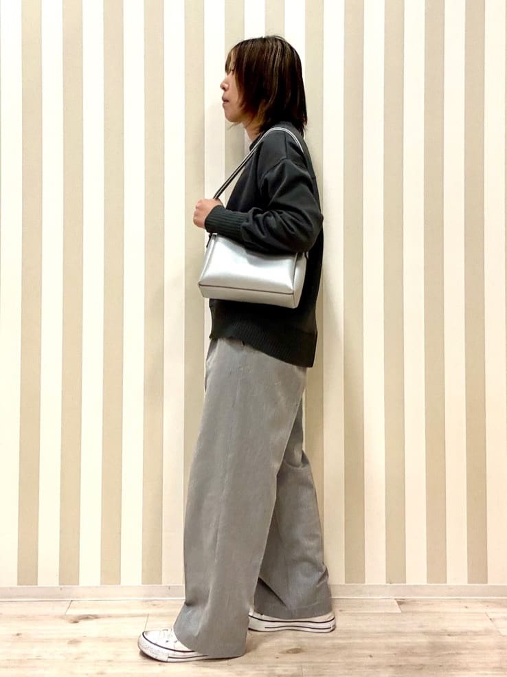 pieceさんの「SHOO･LA･RUE｜◆【洗える/S-LL】長めのリブでお袖すっきり 異素材トップス」を使ったコーディネート