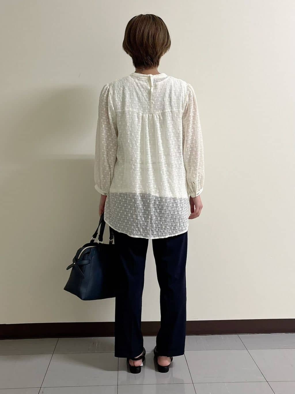 MATSUさんの「Reflect｜◆【手洗い可】ロングシルエットブラウス」を使ったコーディネート