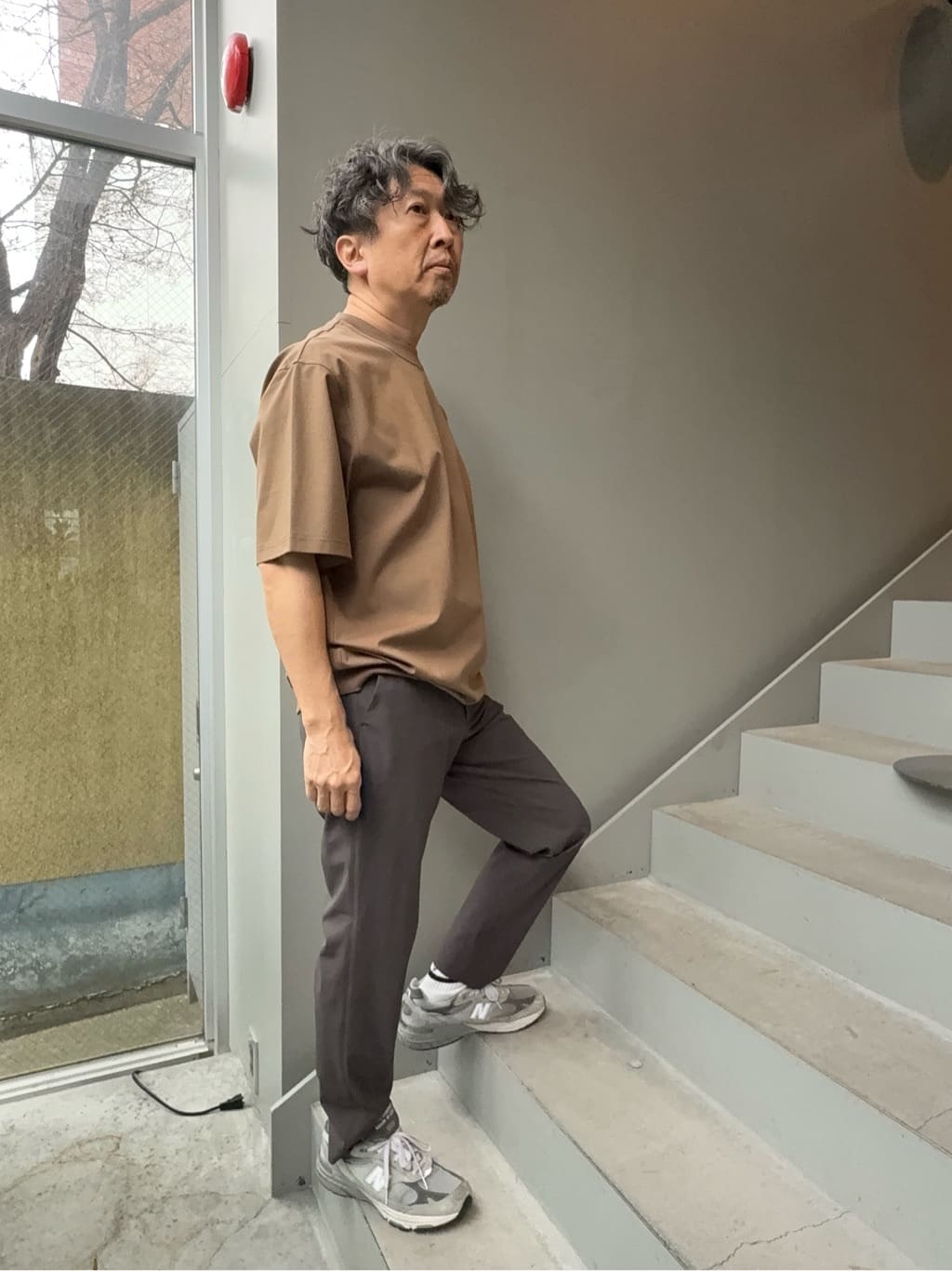 デザイナーTAKEman さんの「TAKEO KIKUCHI｜【抗菌防臭／5サイズ展開】ハイゲージポンチ Tシャツ」を使ったコーディネート