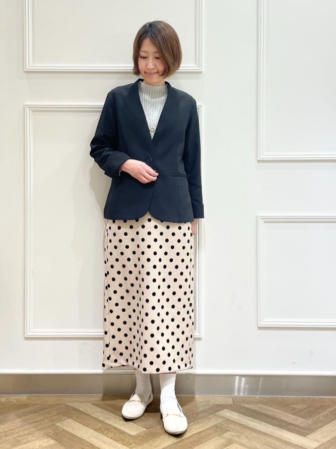 SOさんの「SHOO･LA･RUE｜◆【S-LL/セットアップ可/通勤/セレモニー】ノーカラージャケット」を使ったコーディネート