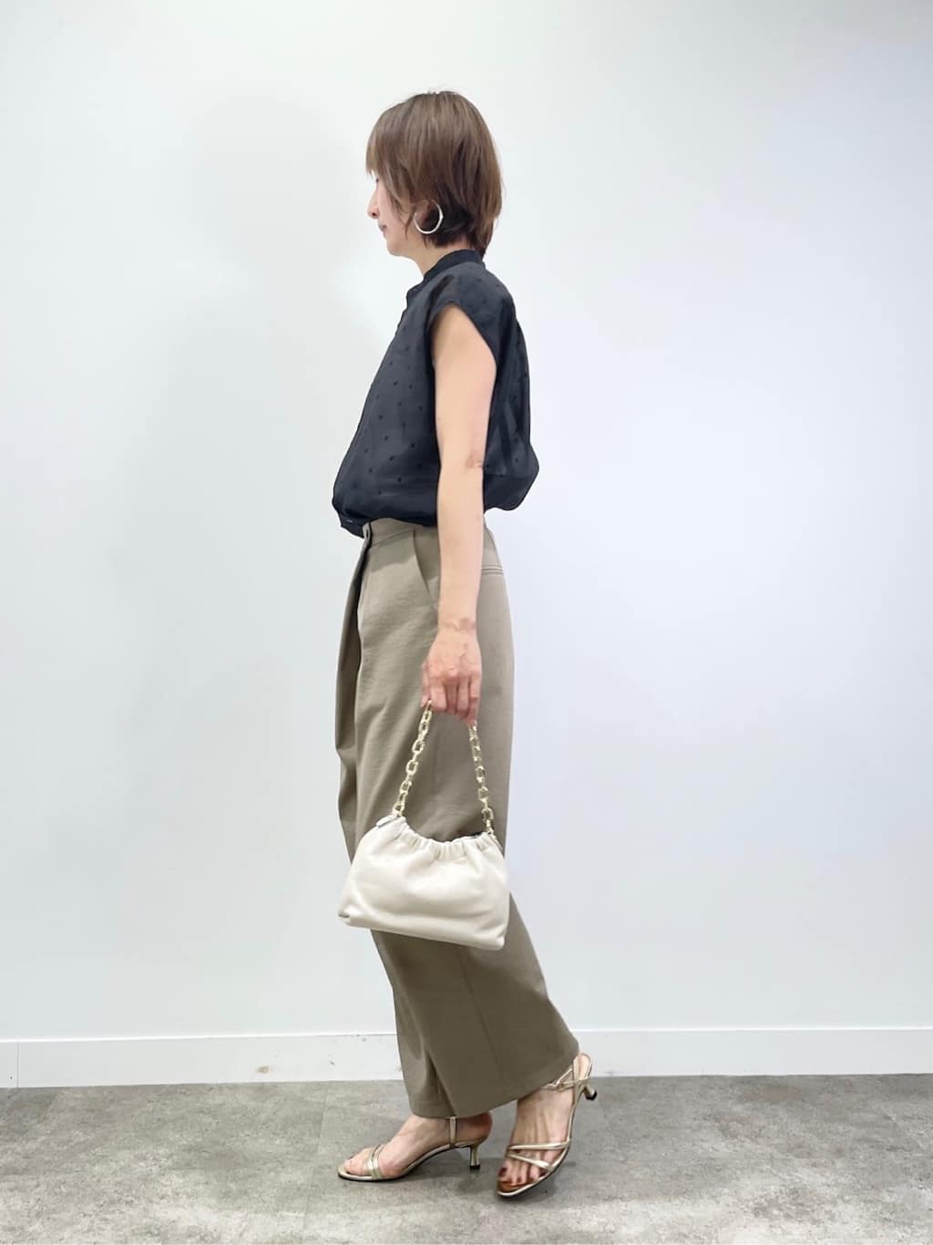 KAYOさんの「UNTITLED｜◆【TICCA】ドットエンブロイダリーフレンチシャツ」を使ったコーディネート