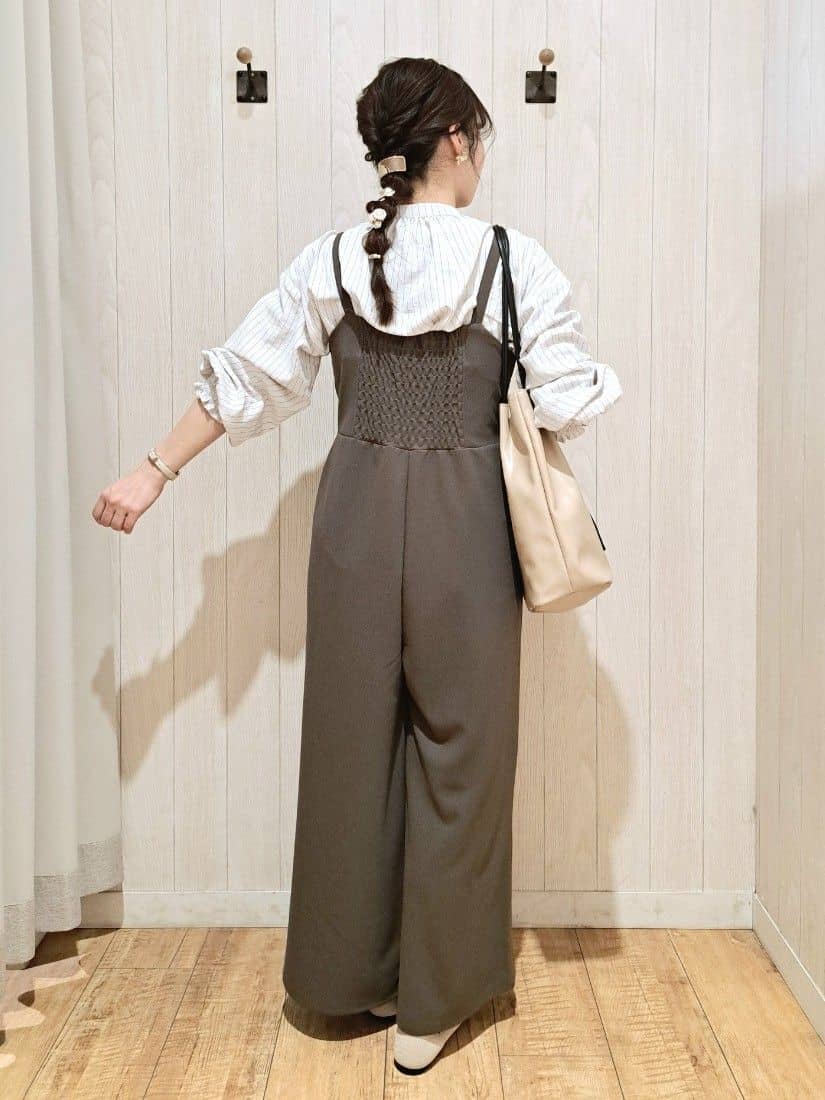 SAKIさんの「SHOO･LA･RUE｜」を使ったコーディネート