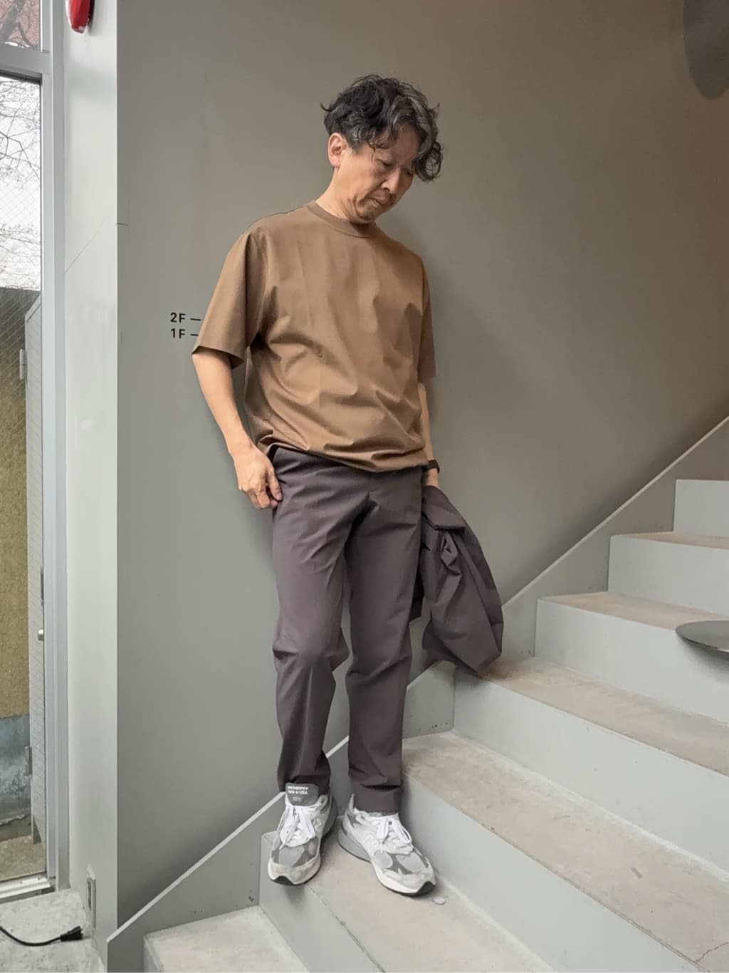 デザイナーTAKEman さんの「TAKEO KIKUCHI｜【抗菌防臭／5サイズ展開】ハイゲージポンチ Tシャツ」を使ったコーディネート