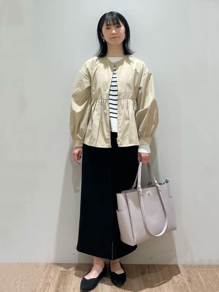 momokoさんの「OPAQUE.CLIP｜◆撥水ノーカラーペプラムブルゾン【洗濯機洗い可／花粉対応】」を使ったコーディネート