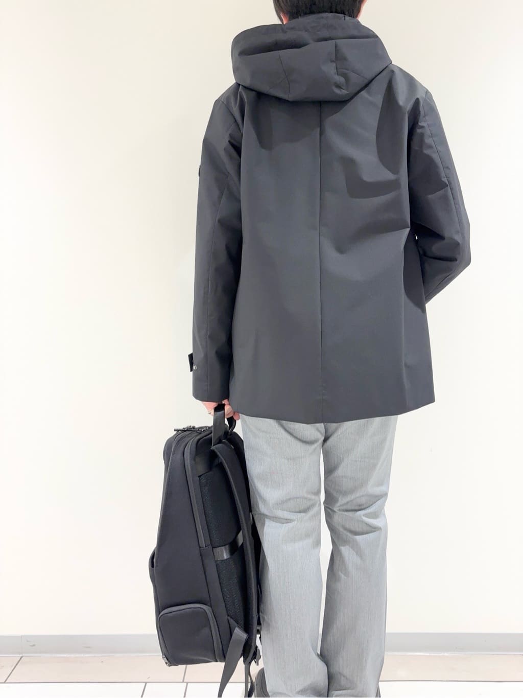 及川さんの「TAKEO KIKUCHI｜【全7サイズ&times;8色展開！】トップマルチヘリンボン パンツ」を使ったコーディネート