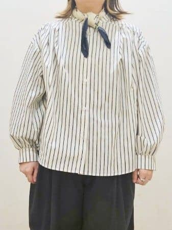 okayuさんの「THE SHOP TK｜サフィアーノミニサコッシュ」を使ったコーディネート
