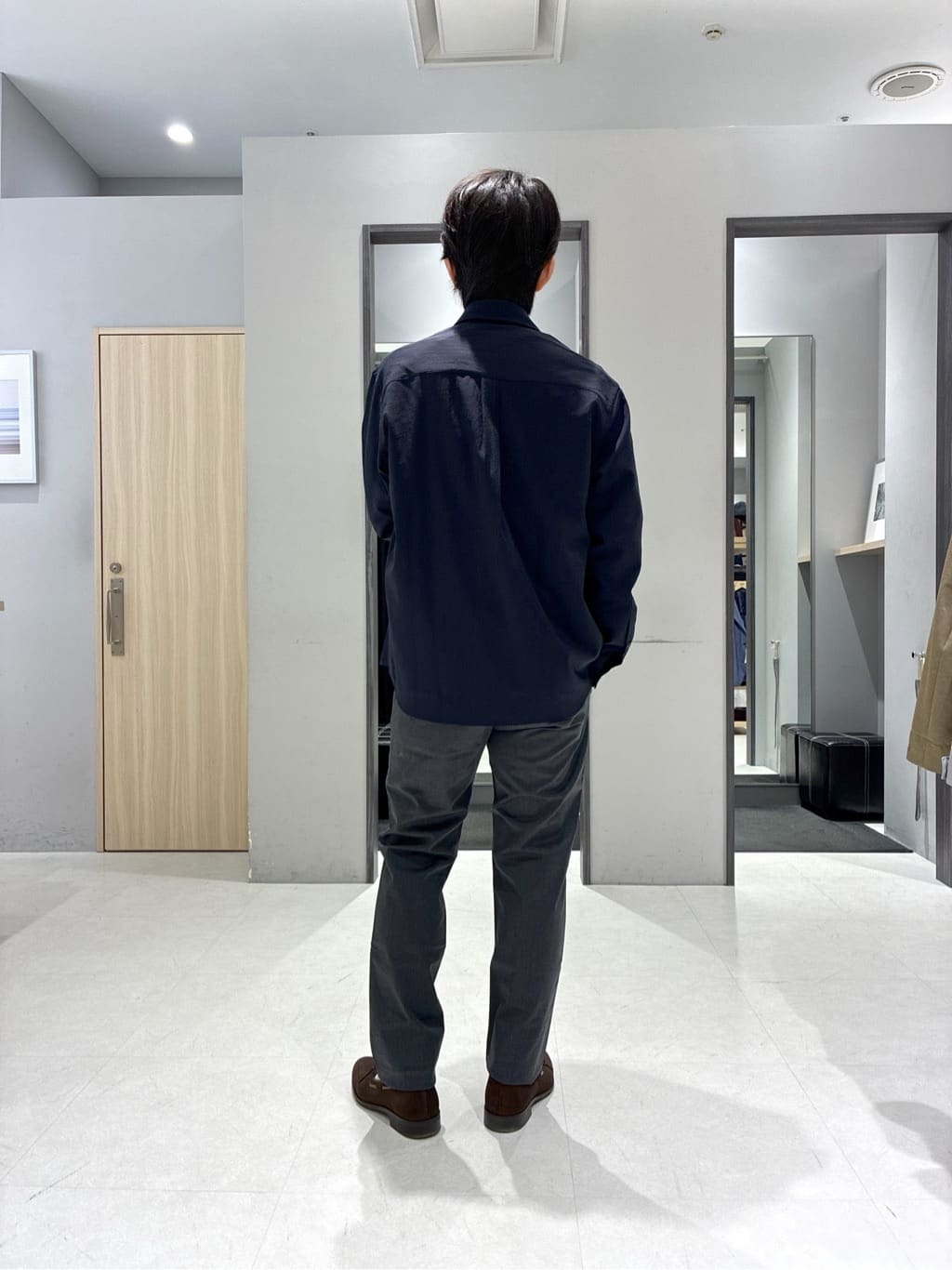 わいずみさんの「TAKEO KIKUCHI｜【全7サイズ&times;8色展開！】トップマルチヘリンボン パンツ」を使ったコーディネート