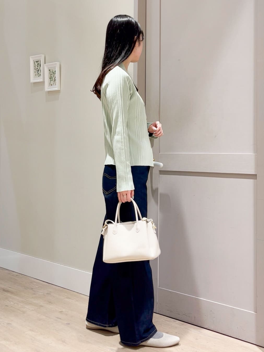 Mayuさんの「grove｜【Lee&times;grove別注】WIDE DENIM PANTS」を使ったコーディネート