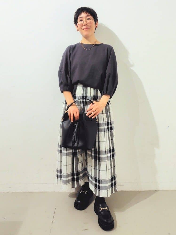 kodamaさんの「THE SHOP TK｜◆【ONOFF活躍/セレモニー/通勤】ツイードノーカラージャケット/洗える」を使ったコーディネート