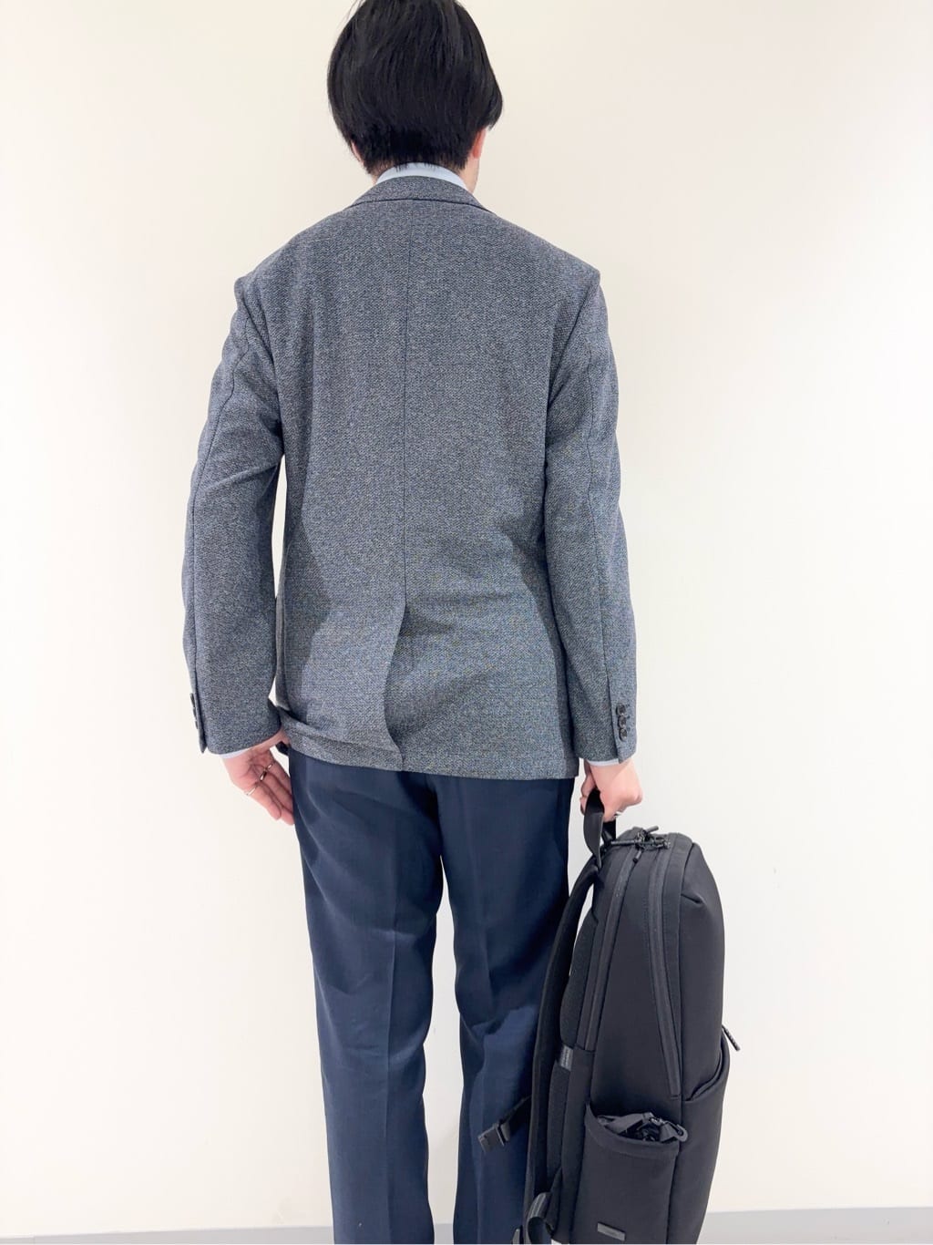 及川さんの「TAKEO KIKUCHI｜コインローファー」を使ったコーディネート
