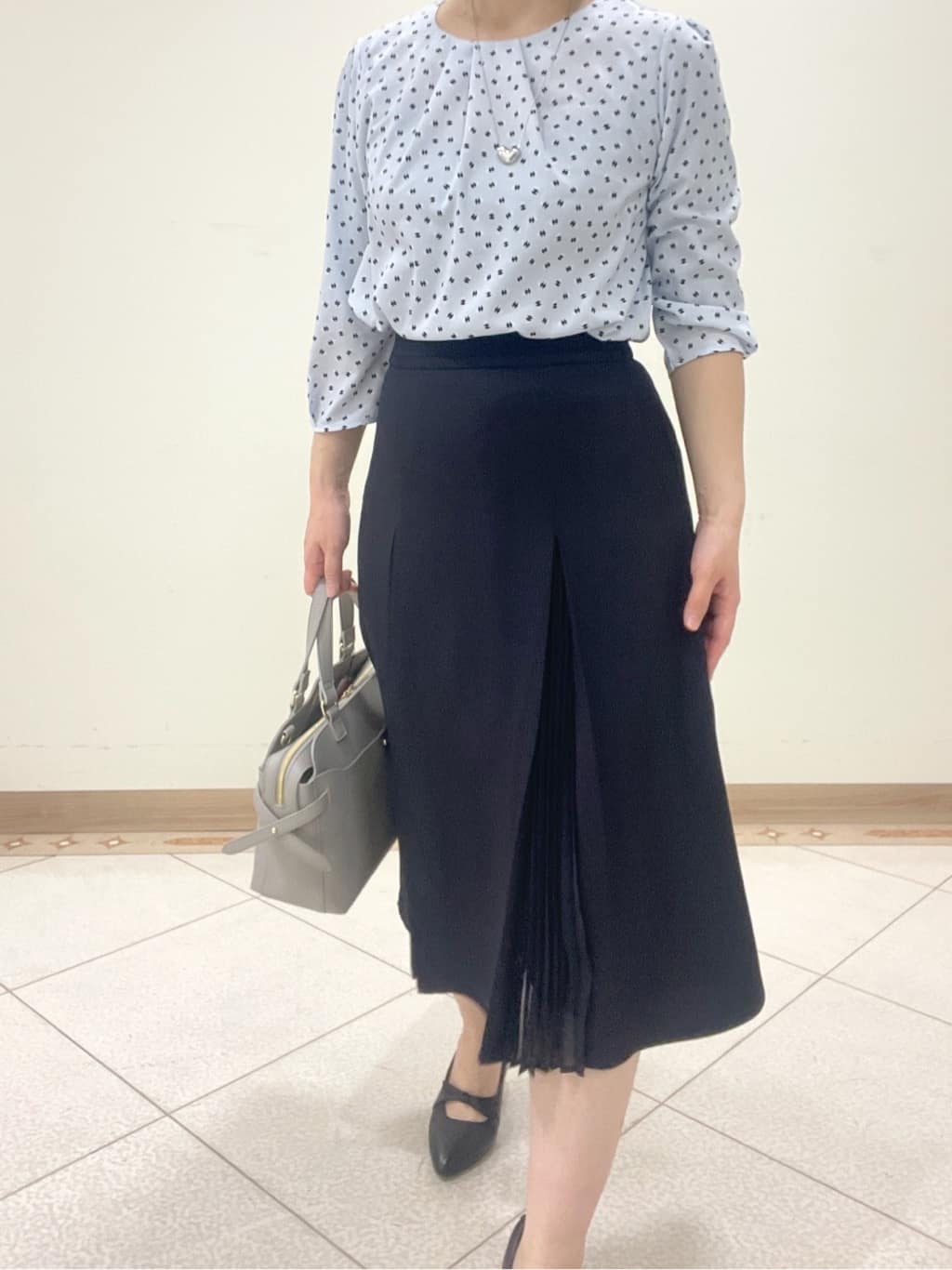 hanaさんの「Reflect｜◆【夏SALE／単品使いもできる】プリントブラウス着流しカーディガンニット」を使ったコーディネート
