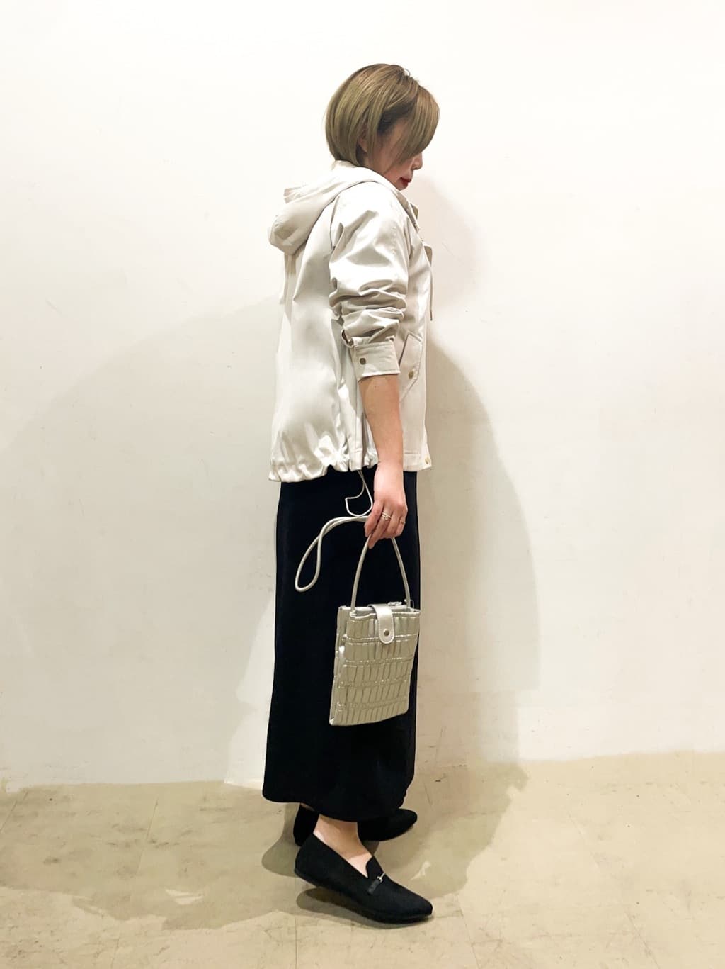 Ricoさんの「SHOO･LA･RUE｜◆【洗える/S-LL/UV/吸水速乾】洗濯後しわになりにくいリネンブレンド ブラウス」を使ったコーディネート