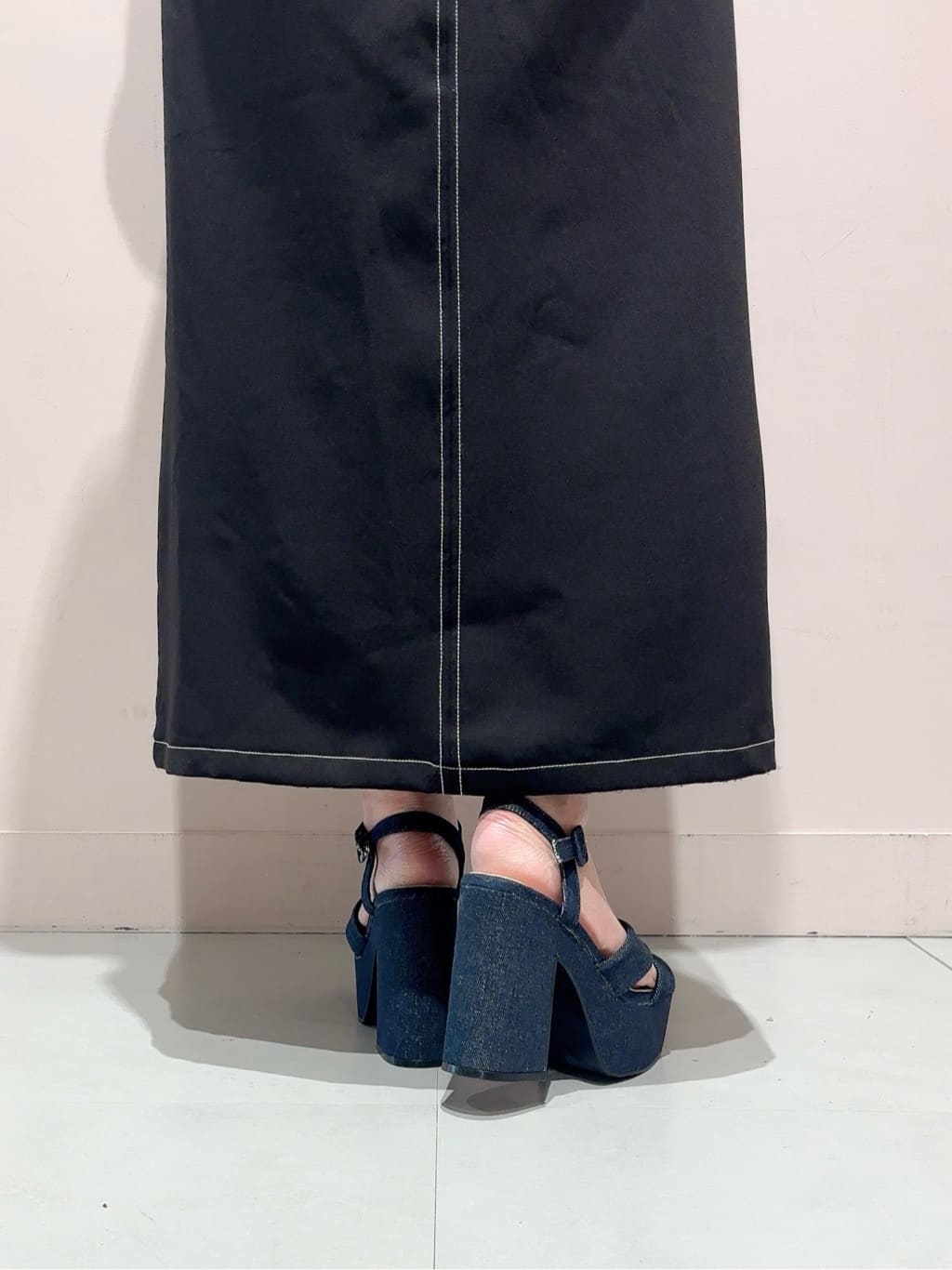 RINAさんの「ESPERANZA｜ラク盛り厚底サンダルⅢ」を使ったコーディネート