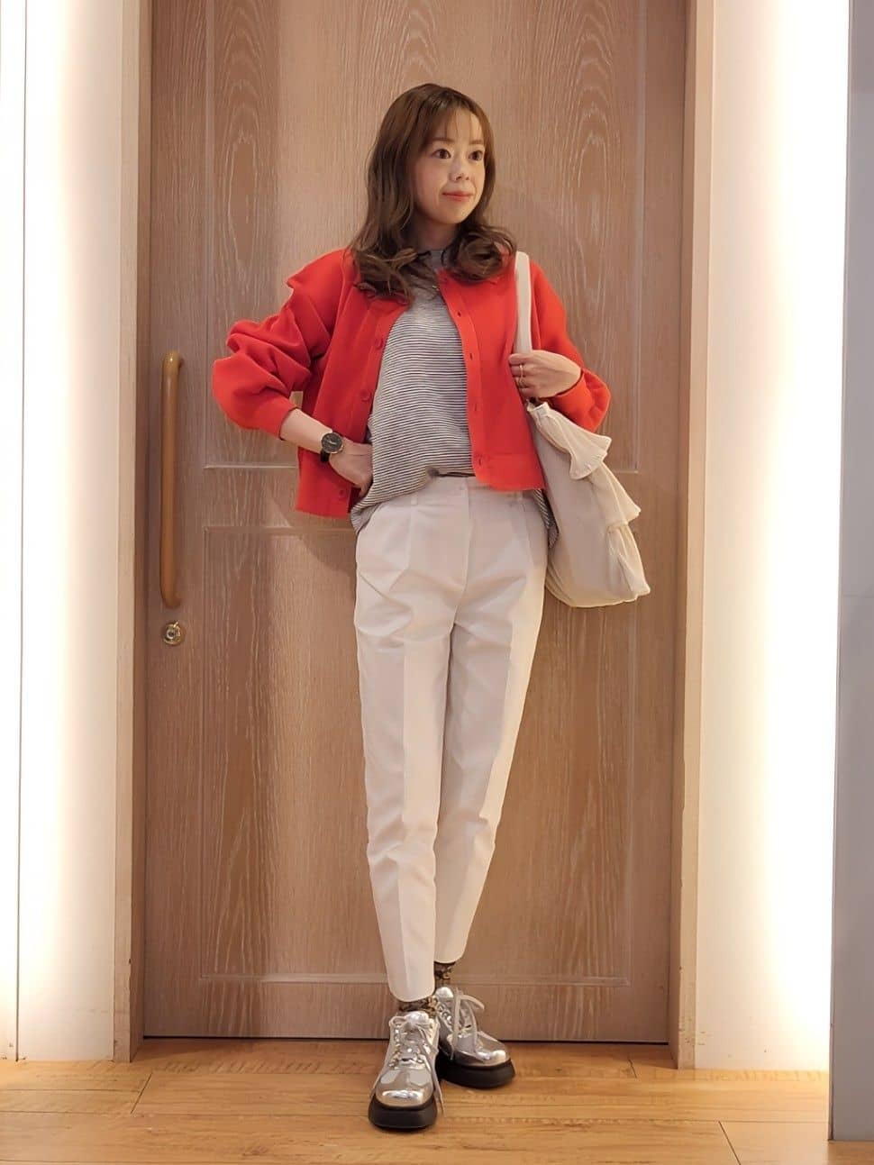 asadaさんの「SHOO･LA･RUE｜◆【高レビュー/洗える/美脚シルエット】ソフトスティックパンツ」を使ったコーディネート