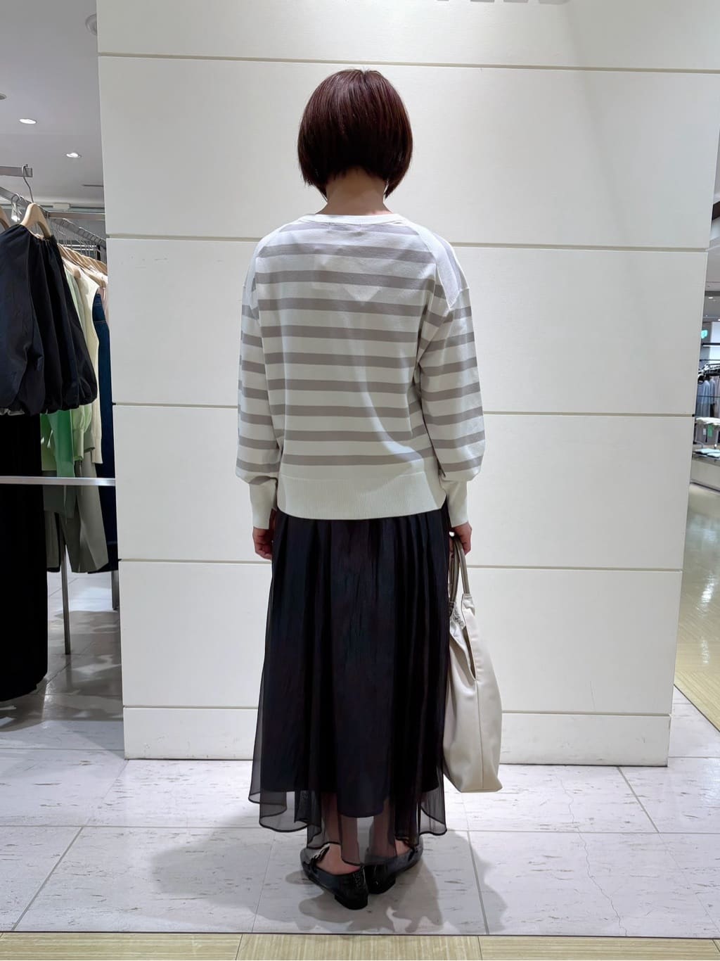 Satoさんの「UNTITLED｜◆【洗える/オンオフ使える】袖リブスリットストレッチニット」を使ったコーディネート