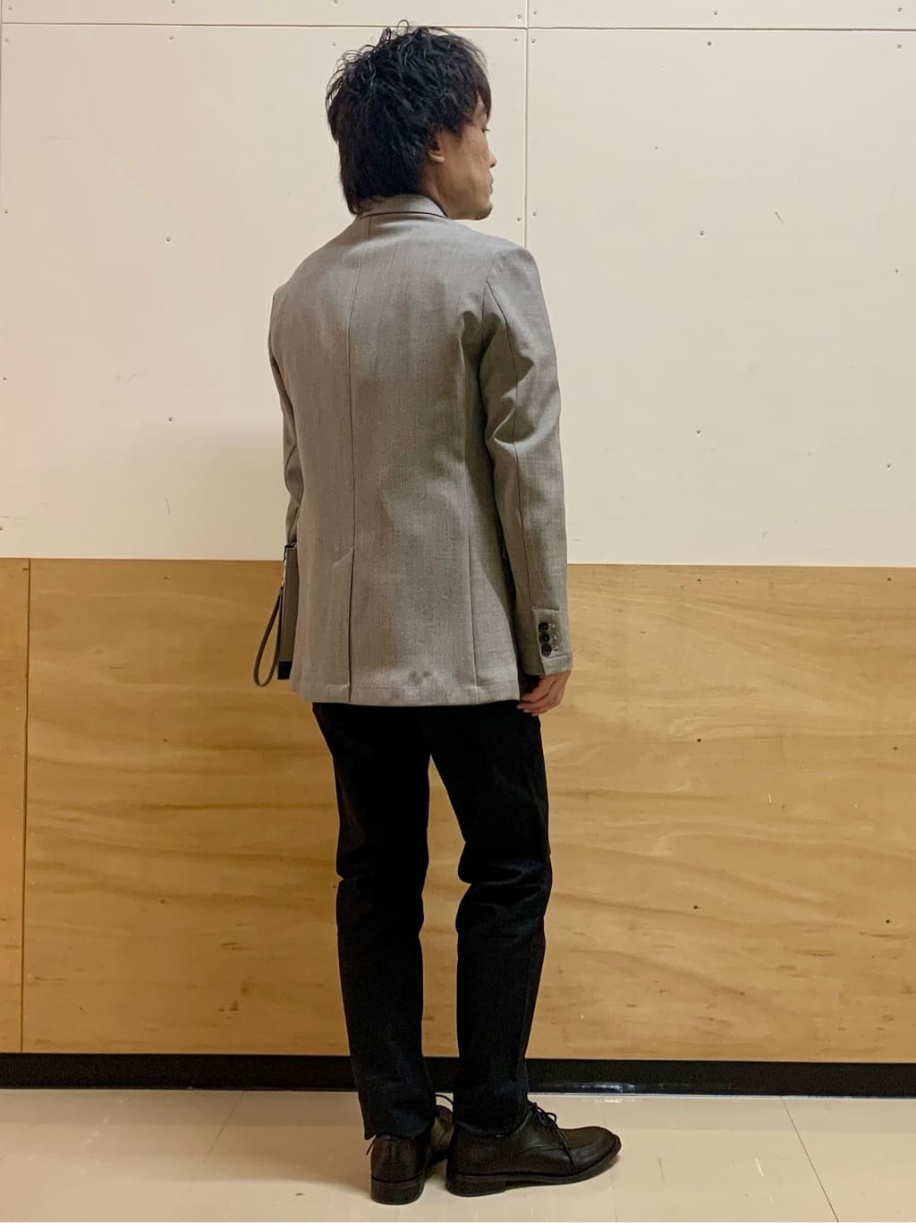 MATUさんの「THE SHOP TK｜【オールシーズン穿ける！】7DAYSストレッチへリンボンパンツ　ON&hArr;OFF兼用」を使ったコーディネート