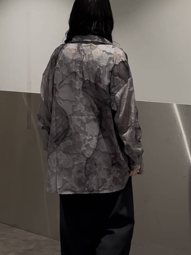 ミヅキさんの「tk.TAKEO KIKUCHI｜◆シアーフラワーシャツ」を使ったコーディネート