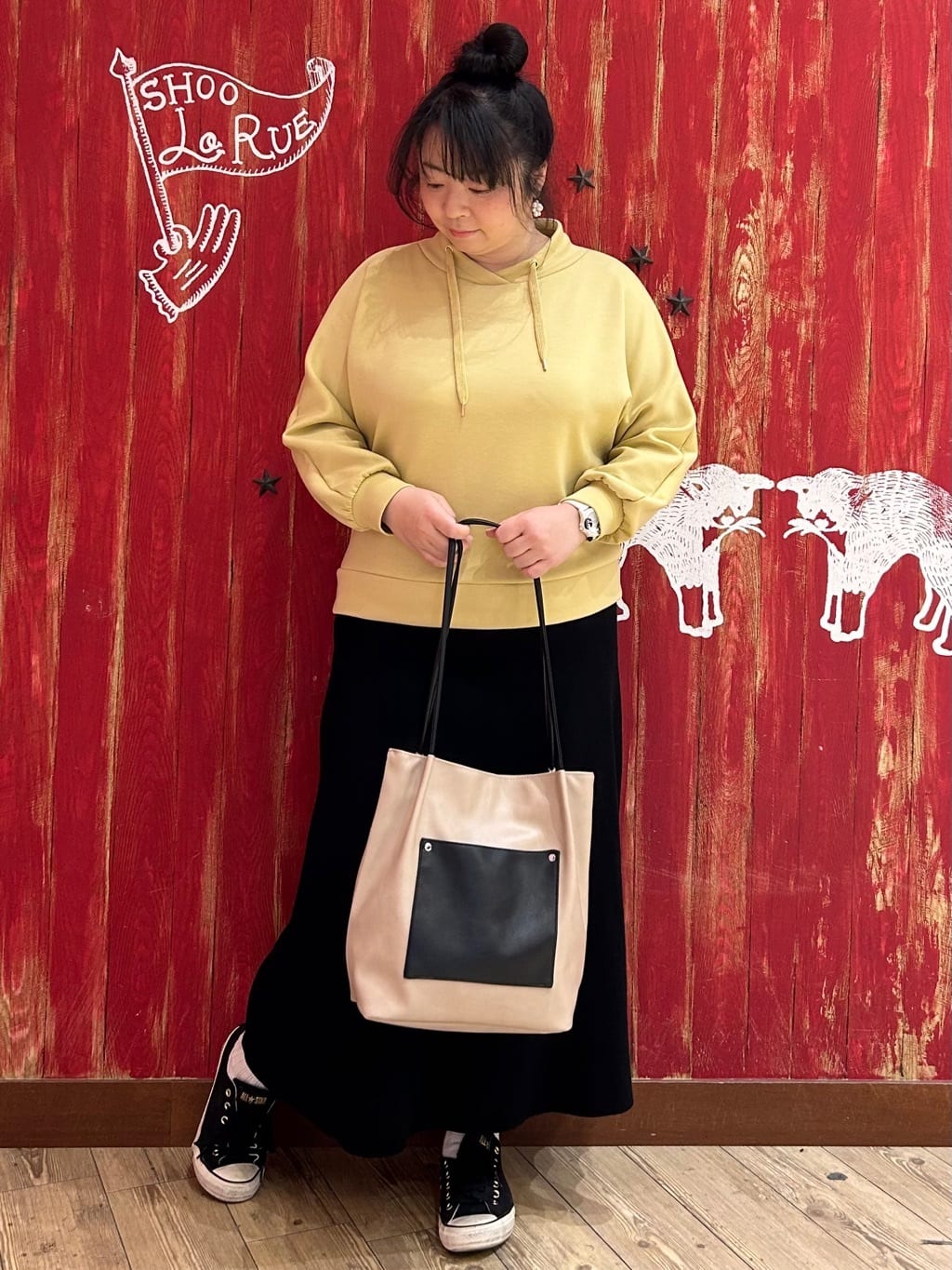 みりぽんさんの「SHOO･LA･RUE｜」を使ったコーディネート