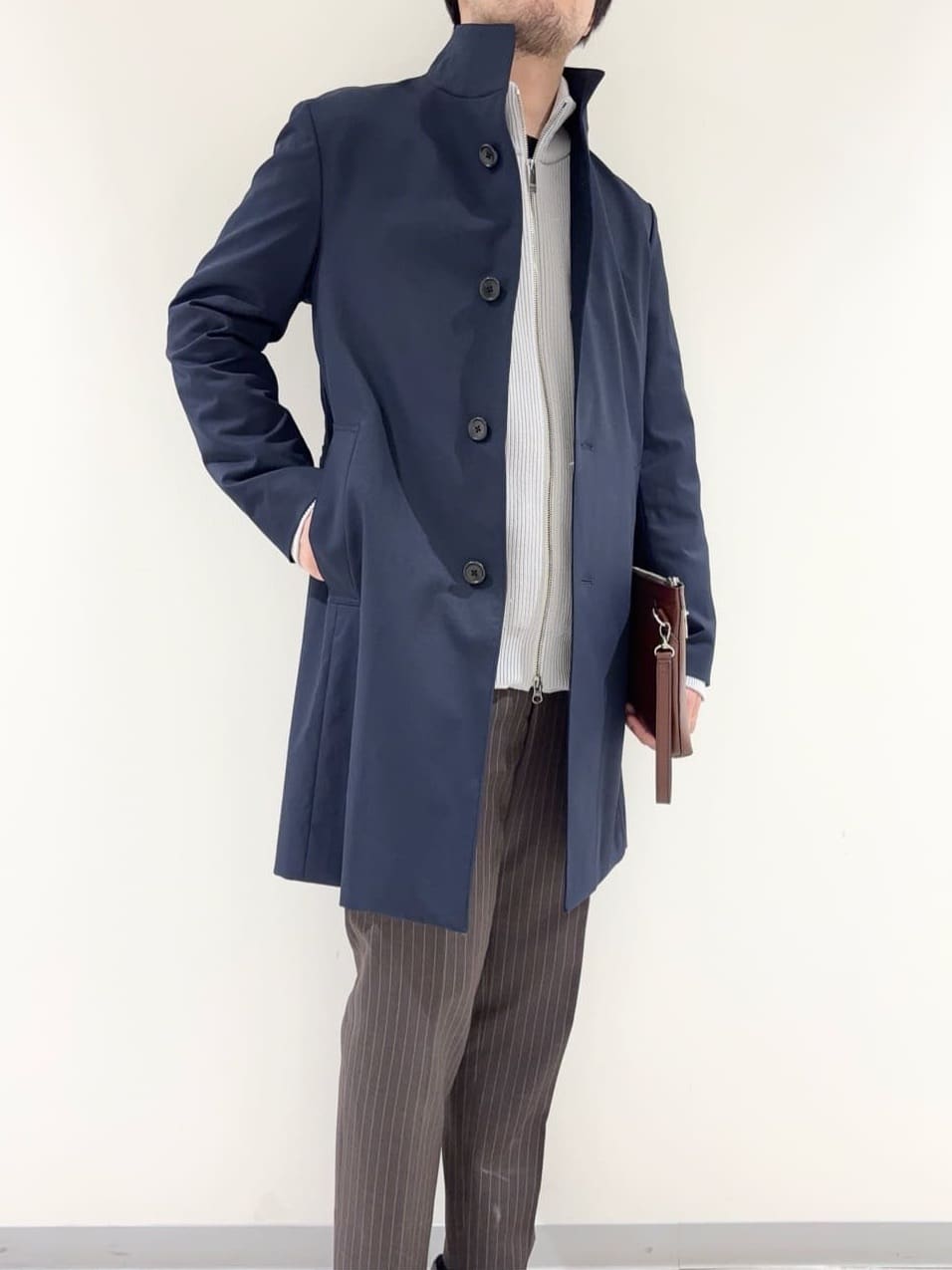 及川さんの「TAKEO KIKUCHI｜コインローファー」を使ったコーディネート