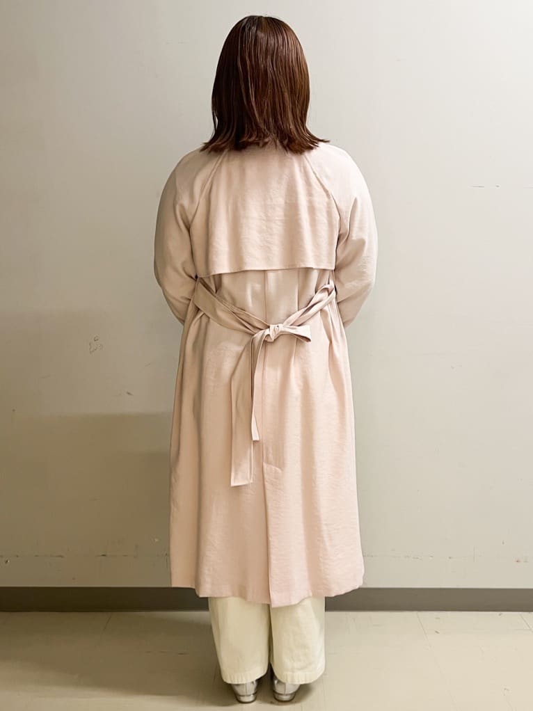 なかさんの「OPAQUE.CLIP｜◆《大人百花掲載》リラクシートレンチコート【洗える】」を使ったコーディネート
