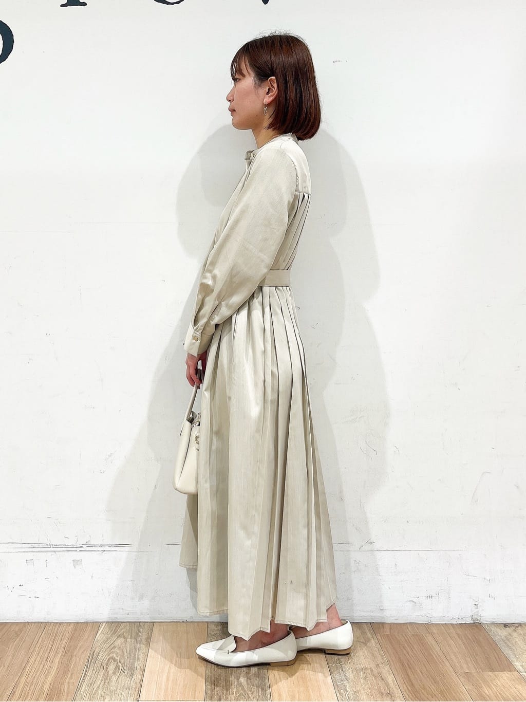 山さんさんの「grove｜メタルパーツローファーパンプス【晴雨兼用】」を使ったコーディネート