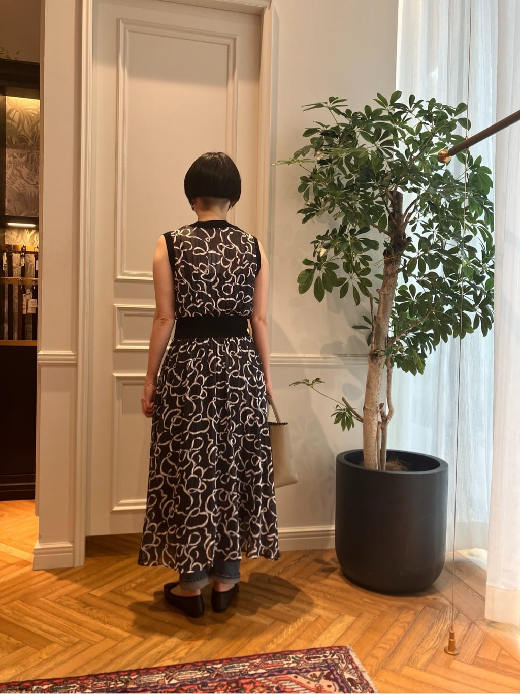 konominさんの「DRESSTERIOR｜【ウォッシャブル】テーパードコンフォートデニム」を使ったコーディネート