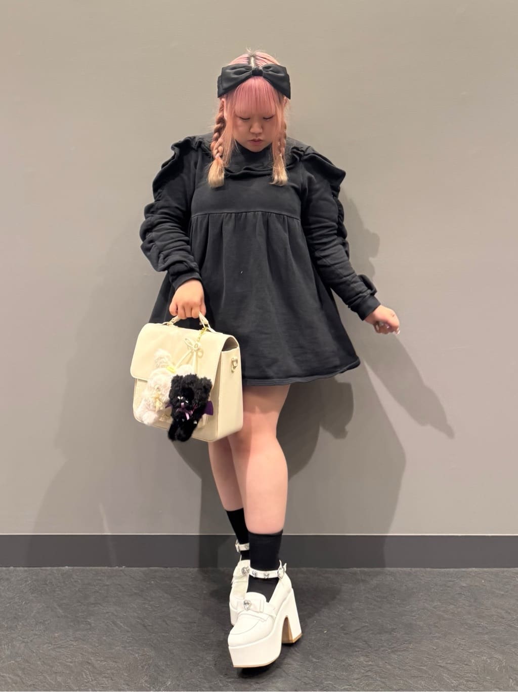 sayakaさんの「ESPERANZA｜厚底リボン付き3WAYキラキラパンプス」を使ったコーディネート
