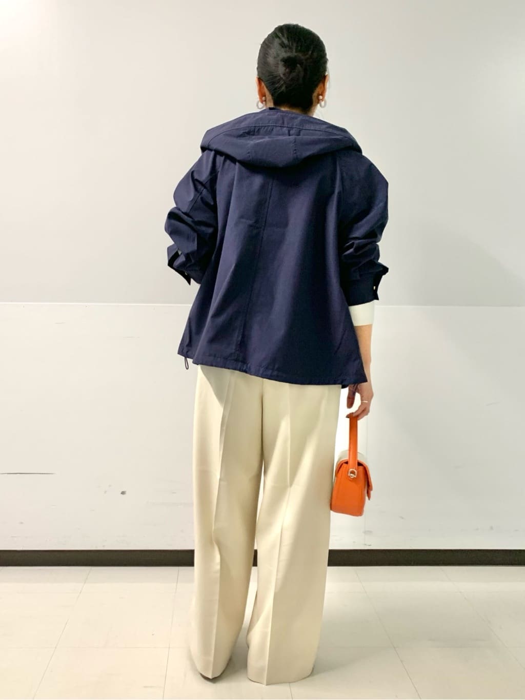 づっきーさんの「OPAQUE.CLIP｜◆《SS-LLsize》撥水フードブルゾン【洗濯機洗い可／花粉対応】」を使ったコーディネート