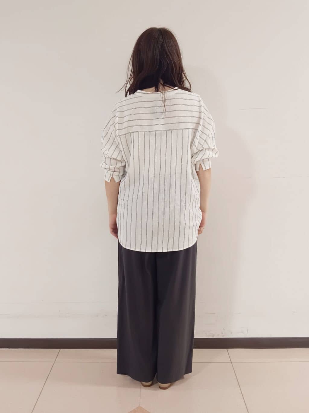 kaoさんの「INDIVI｜◆【洗える／凹凸素材】ブラウスライク デザインジャージトップス」を使ったコーディネート