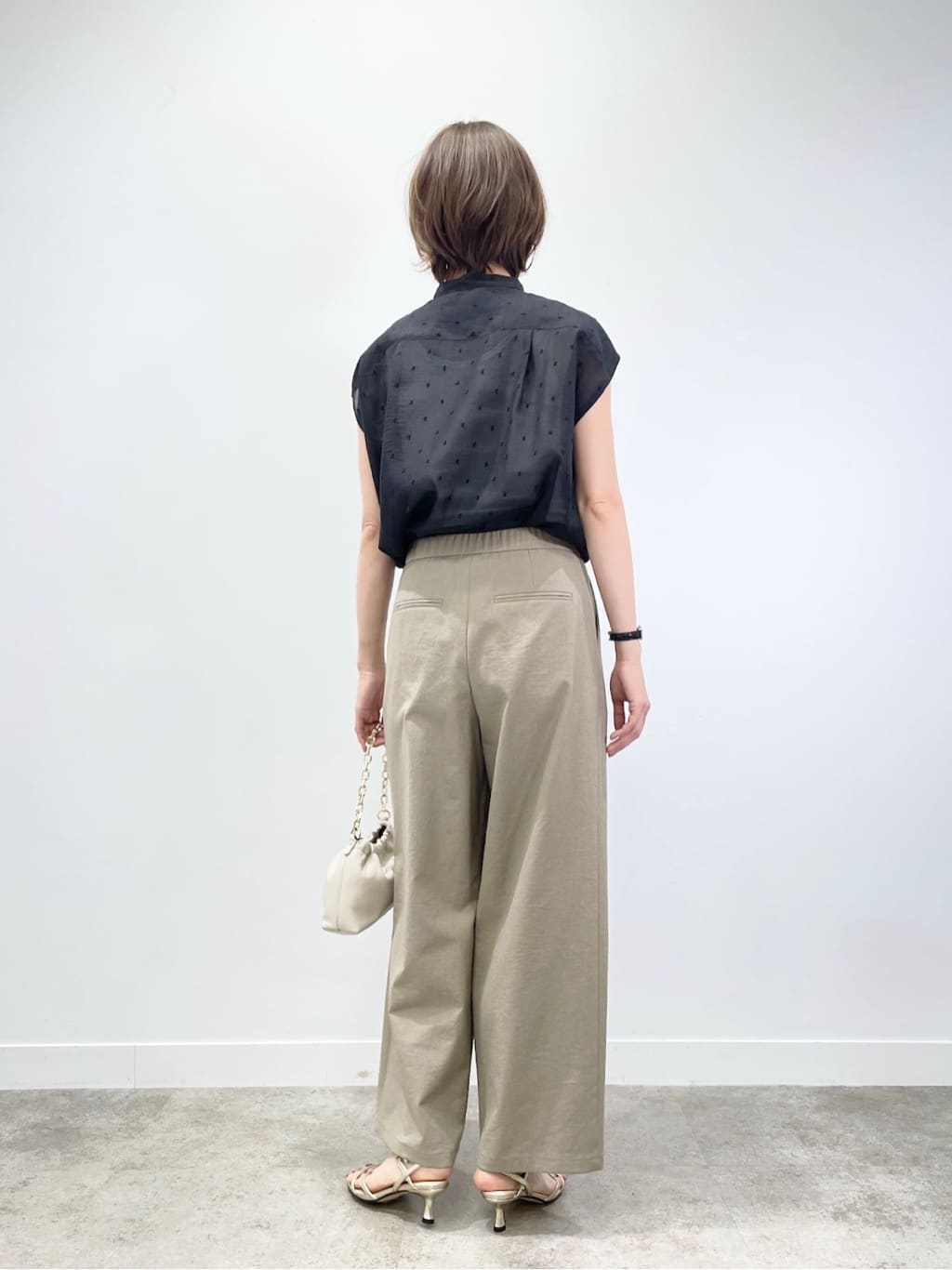 KAYOさんの「UNTITLED｜◆【TICCA】ドットエンブロイダリーフレンチシャツ」を使ったコーディネート