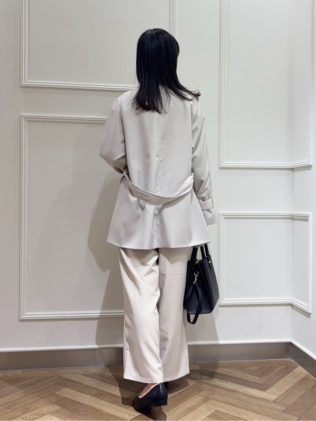 muuさんの「SHOO･LA･RUE｜◆かかとやわらかローヒールパンプス」を使ったコーディネート