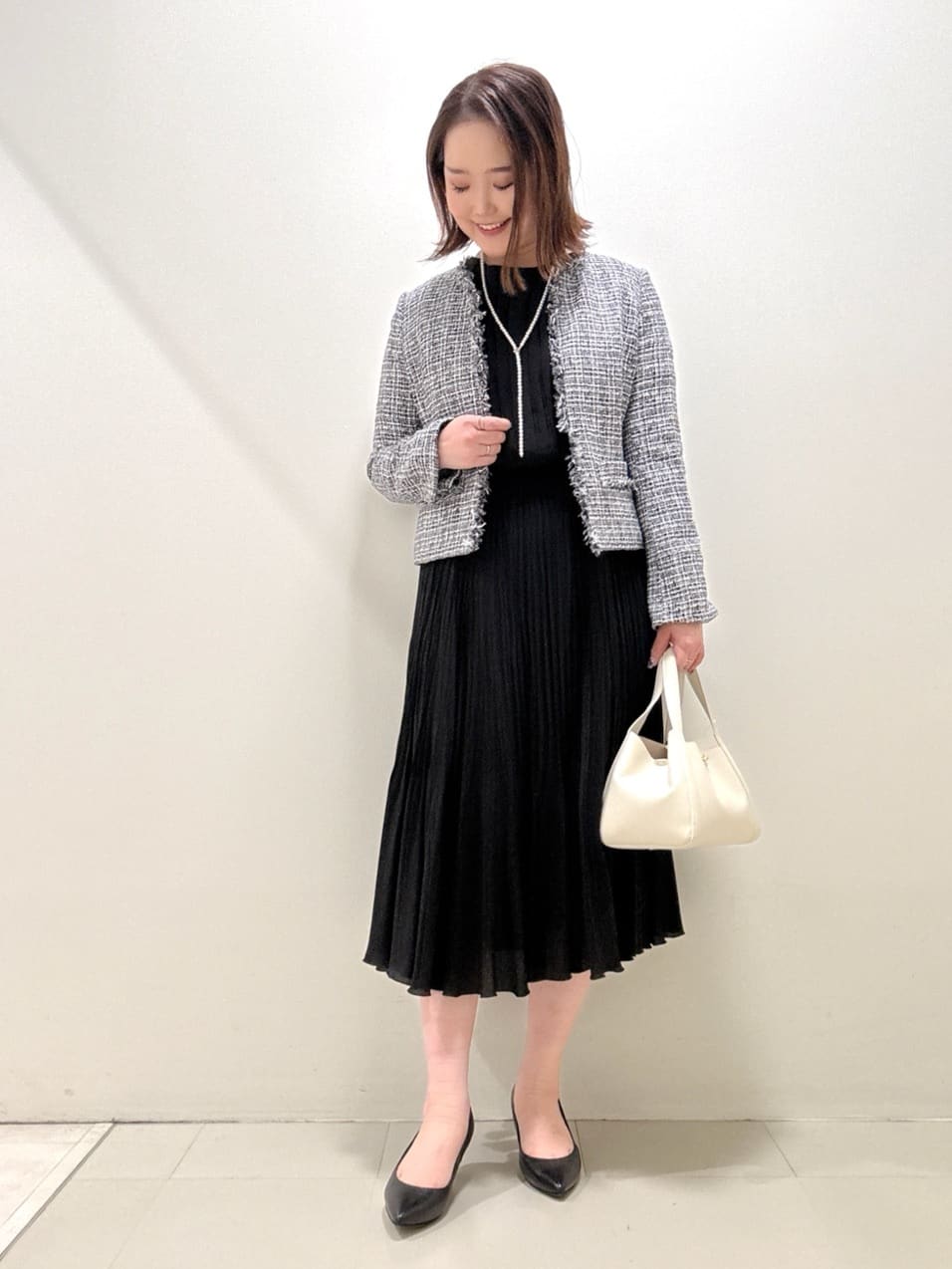 YUIさんの「UNTITLED｜【セレモニー】パール調フリークリップネックレス」を使ったコーディネート