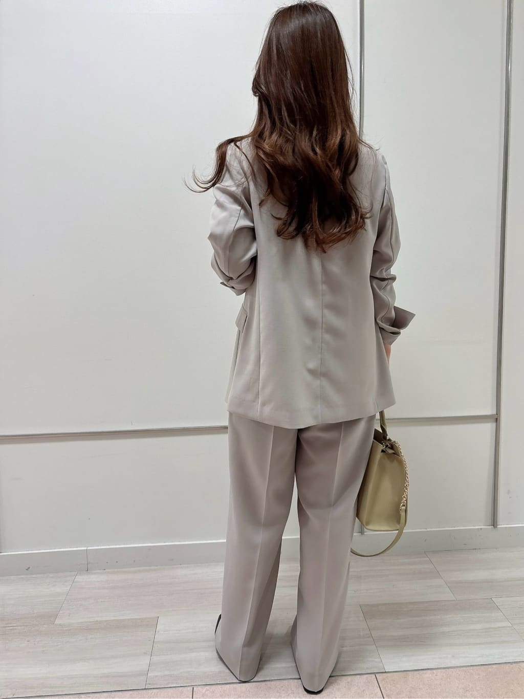 R.Kさんの「UNTITLED｜◆【接触冷感/UV/セットアップ可能】ライトウェイト ワイドパンツ」を使ったコーディネート