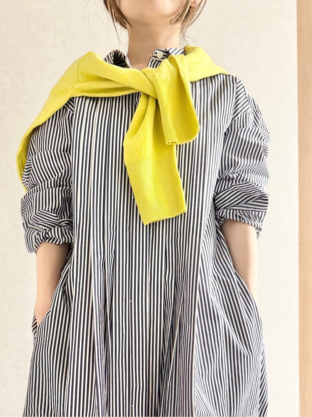 sayuさんの「UNTITLED｜◆【アンサンブル可能/手洗い可】リネン混ベーシックカーディガン」を使ったコーディネート