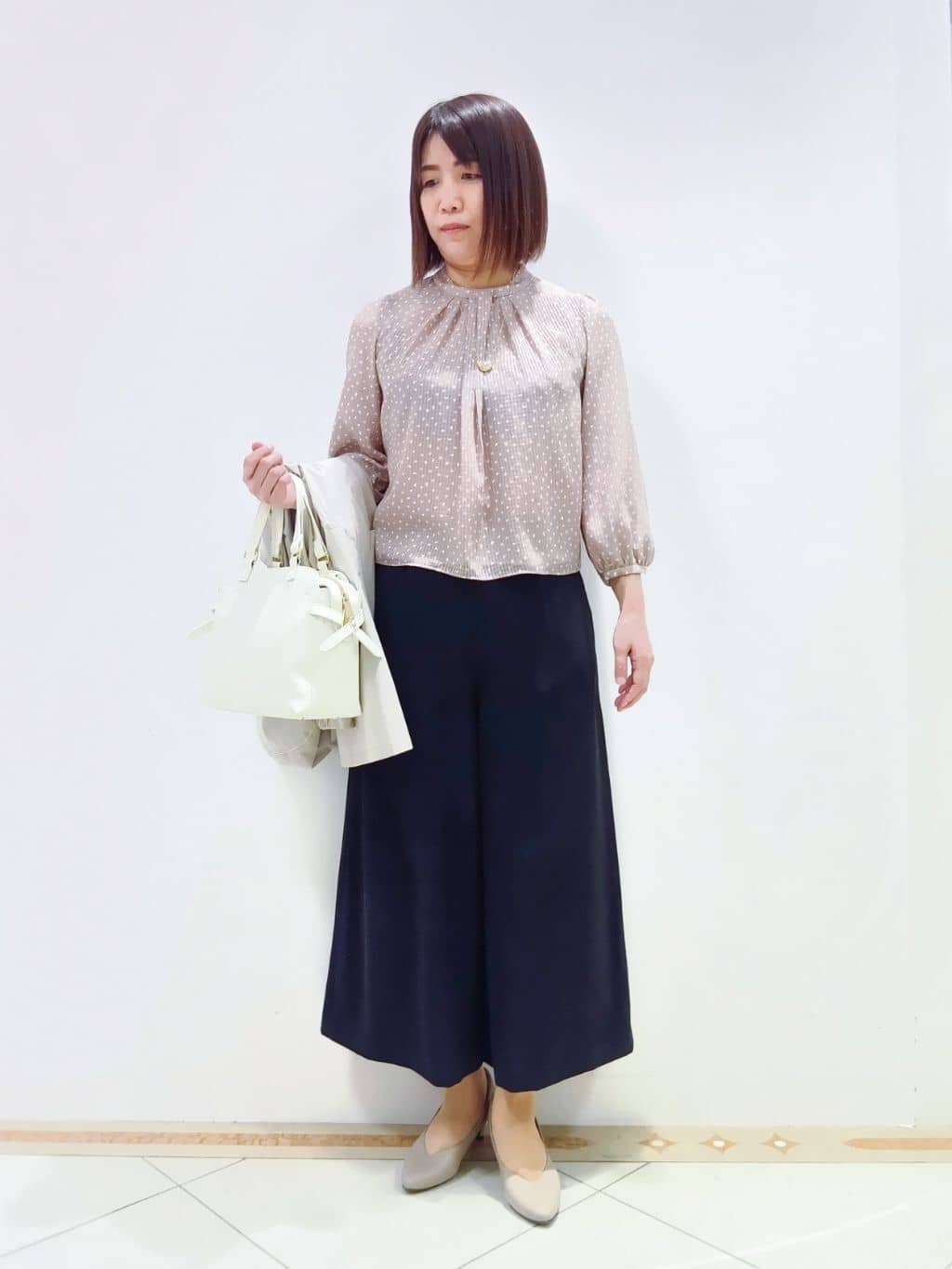 tomoさんの「Reflect｜◆【夏SALE／撥水／手洗い可】ライティフーディコート」を使ったコーディネート