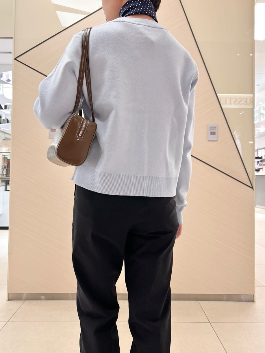 OCHIAIさんの「DRESSTERIOR｜シルケットコットン　ドットハンカチーフ」を使ったコーディネート