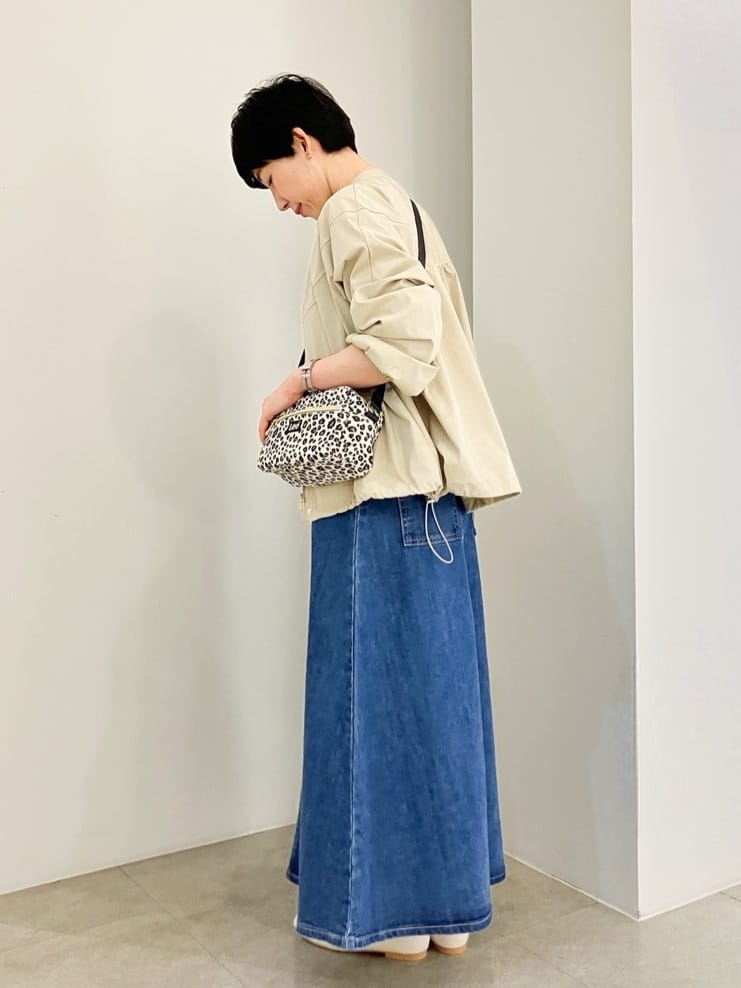 KUROさんの「grove｜【Lee別注】スクエアショルダー」を使ったコーディネート