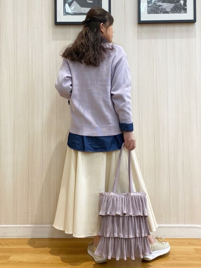natsuさんの「SHOO･LA･RUE｜◆【洗える/S-LL】ドライタッチが心地よい 畦編みVネックカーディガン」を使ったコーディネート