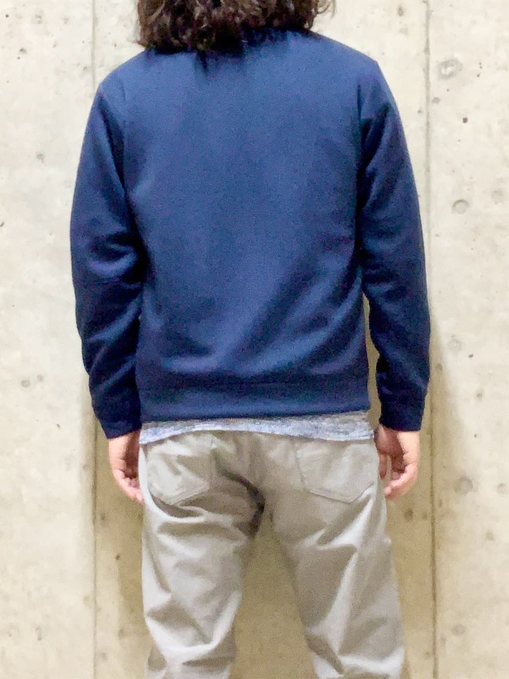 木村剛さんの「TAKEO KIKUCHI｜【Made in JAPAN】播州織 ストレッチ パンツ」を使ったコーディネート