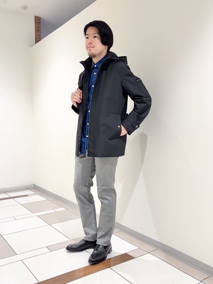 及川さんの「TAKEO KIKUCHI｜【全7サイズ&times;8色展開！】トップマルチヘリンボン パンツ」を使ったコーディネート