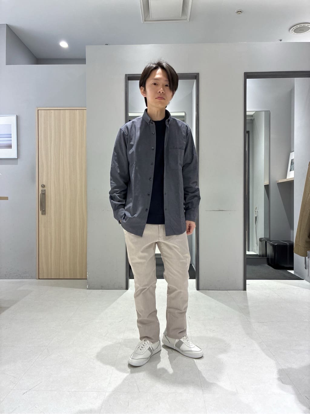 わいずみさんの「TAKEO KIKUCHI｜【全7サイズ&times;8色展開！】トップマルチヘリンボン パンツ」を使ったコーディネート