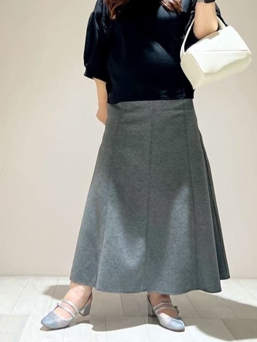 yumiさんの「ESPERANZA｜ダブルベルトメッシュパンプス」を使ったコーディネート