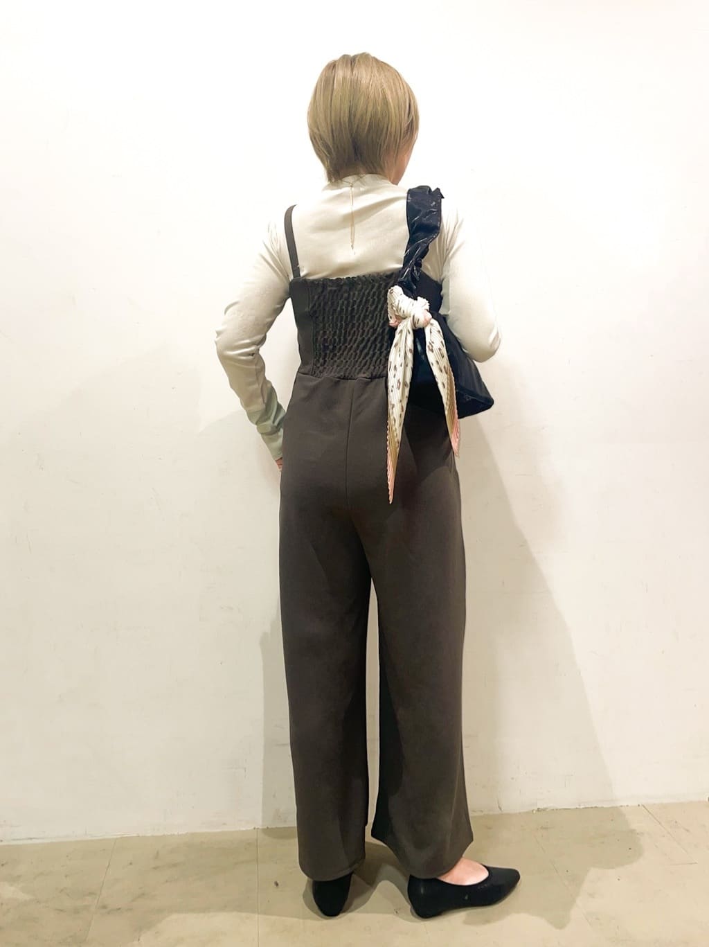 Ricoさんの「SHOO･LA･RUE｜◆ストレッチアーモンドトゥパンプス」を使ったコーディネート